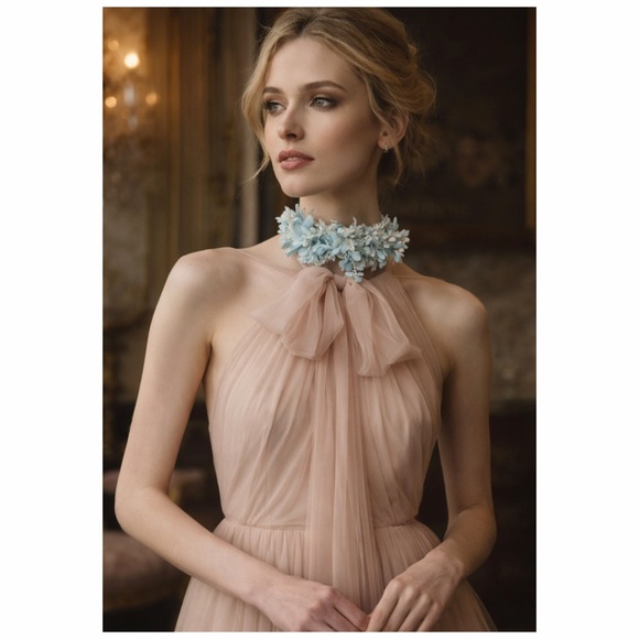 Gucci FW17 Floral Appliqué Ribbon Choker Blue Silk Corsage Necklace Bow Tie NWOT - Picture 2 of 8